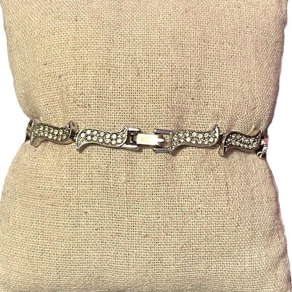 Vintage Silver Rhinestone Tennis Bracelet - Picture 2 of 3